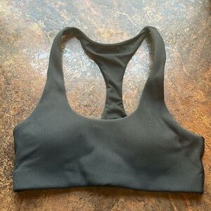 Offline by aerie ribbed sports bra size M